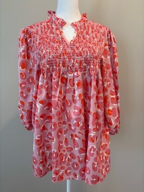 Womens Top Size Small NWOT Orange/White/Pink CUTE, CUTE, CUTE!